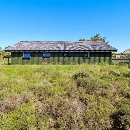 Srebrenka - 1-2km From The Sea By Interhome